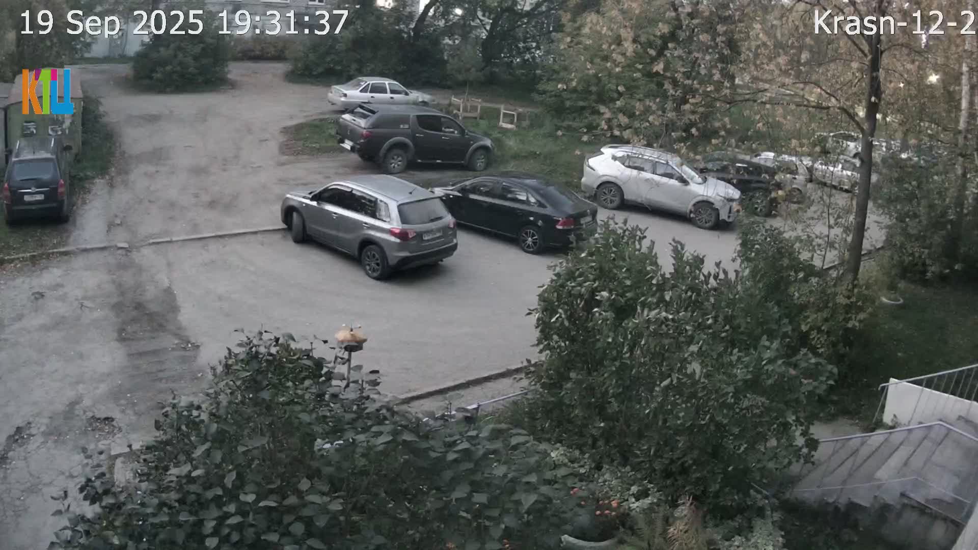 двор Красноармейская 12 (1 камера)